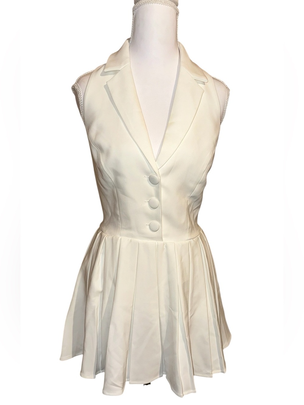AKIRA Cream Sleeveless Pleated Button-Front Mini Dress